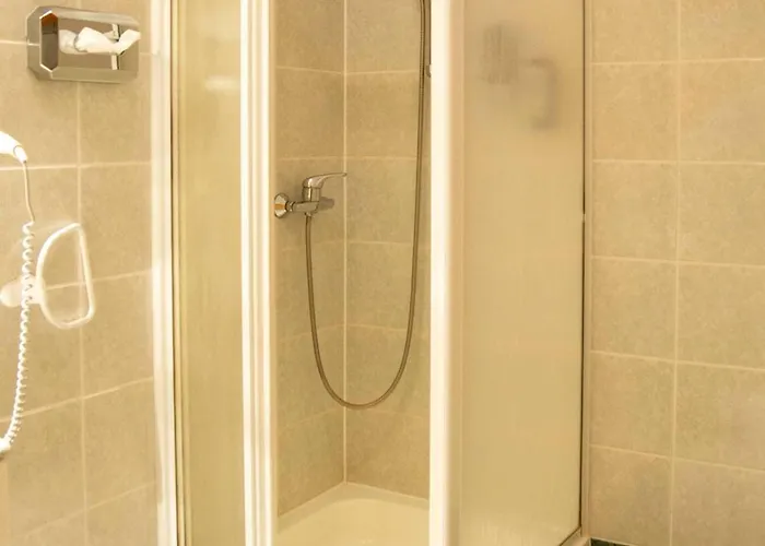 Rittergut Muenchen Hotel